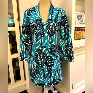 Lily Pulitzer mini Zebra dress. size 0. Aqua and deep navy. 3/4 sleeve.
